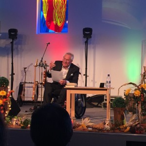 2015-09-13 11.39.24